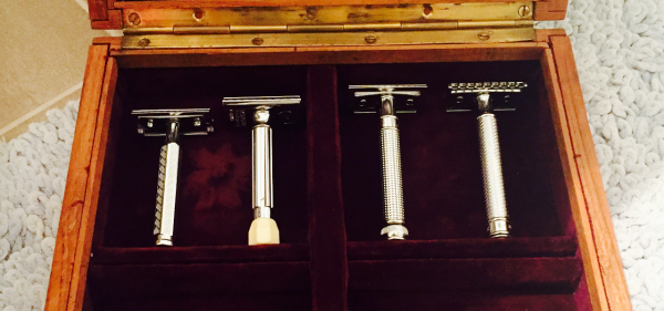 Shaving Case